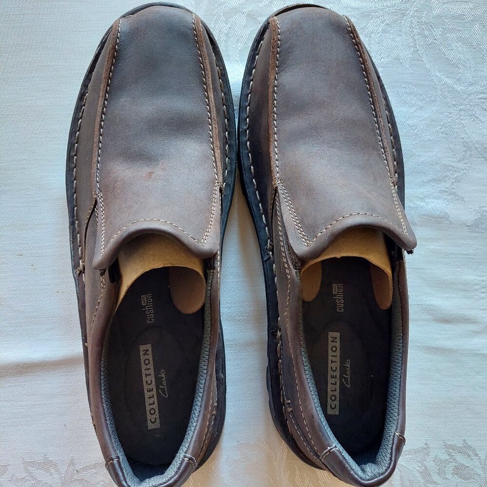 Clarks Men's Size 11 Vanek Step Shoe Brown Oily Leather Slip On